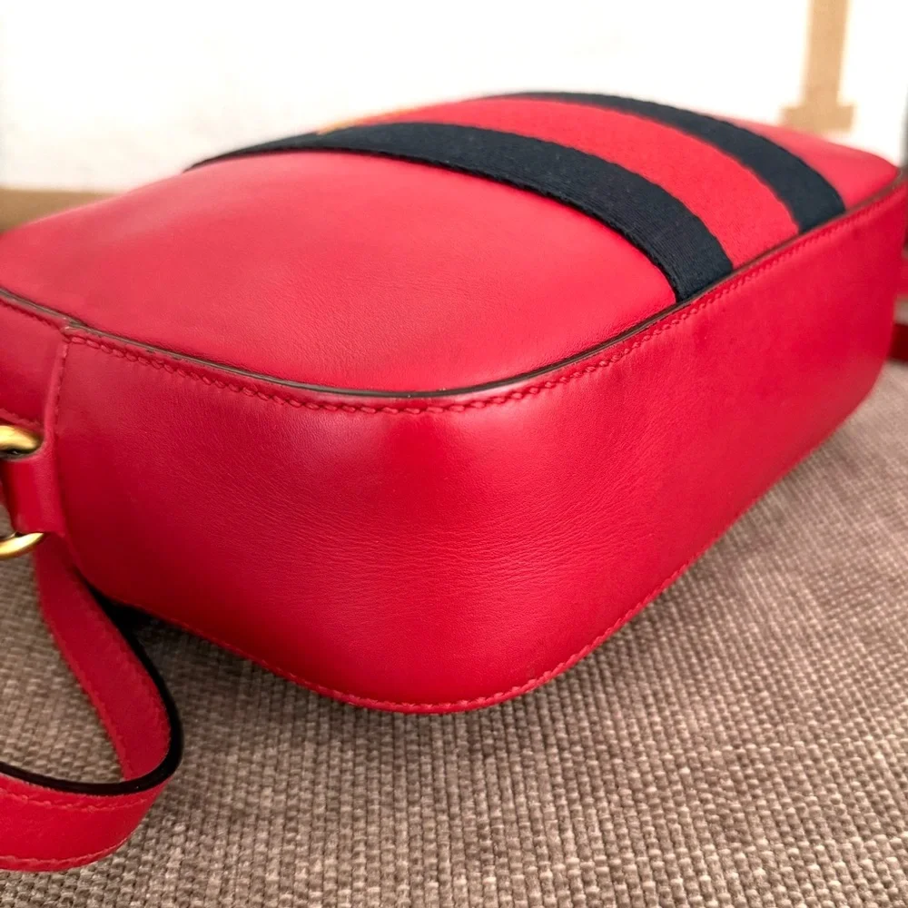 Authentic Gucci Webby Bee Shoulder Bag crossbody red leather small